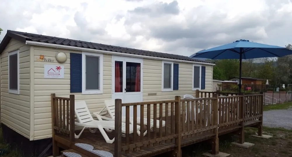 Holiday Chalets Camping Class Hotel Erba 3*,
