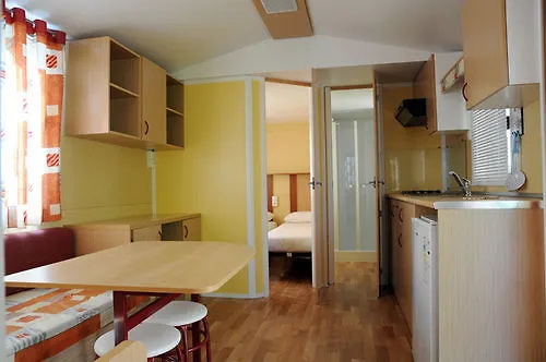 Holiday Chalets Camping Class Hotel Erba