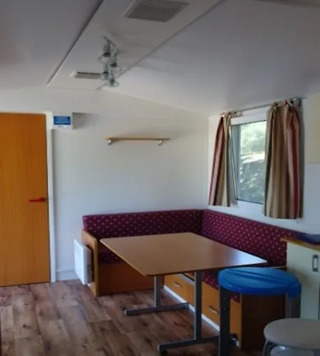 Holiday Chalets Camping Class Hotel Erba