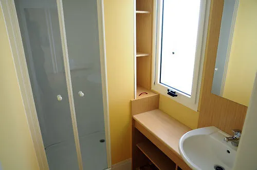 Holiday Chalets Camping Class Hotel Erba