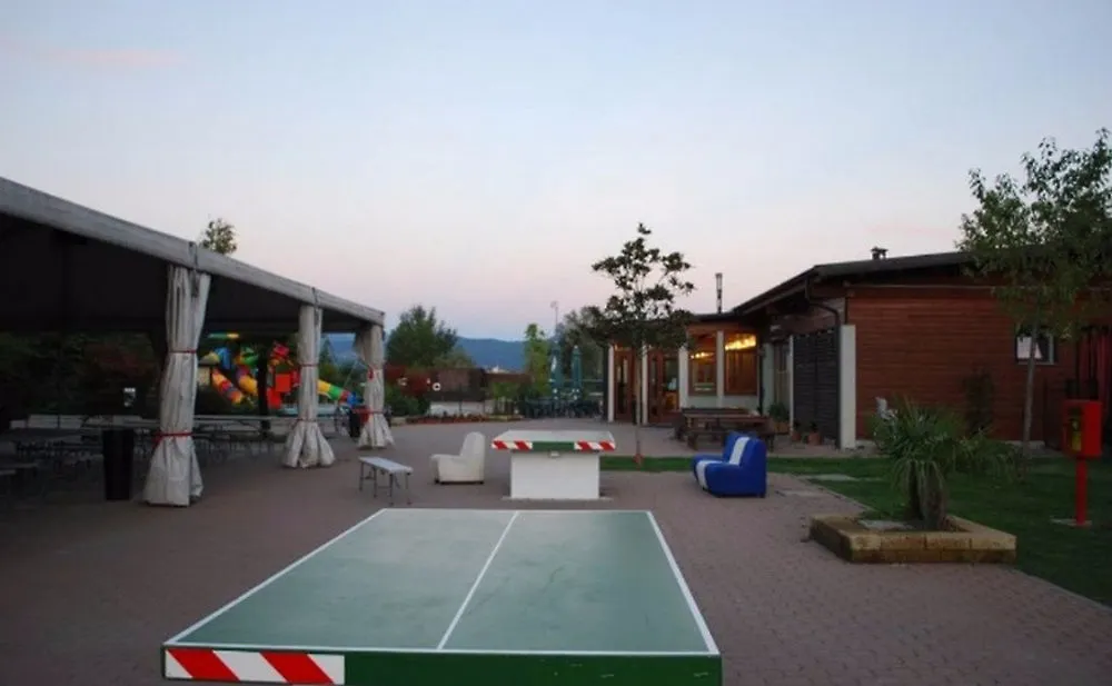 Holiday Chalets Camping Class Hotel Erba